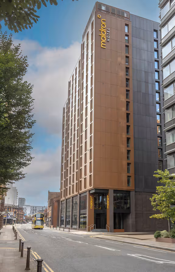 Maldron Hotel in Manchester - Side View