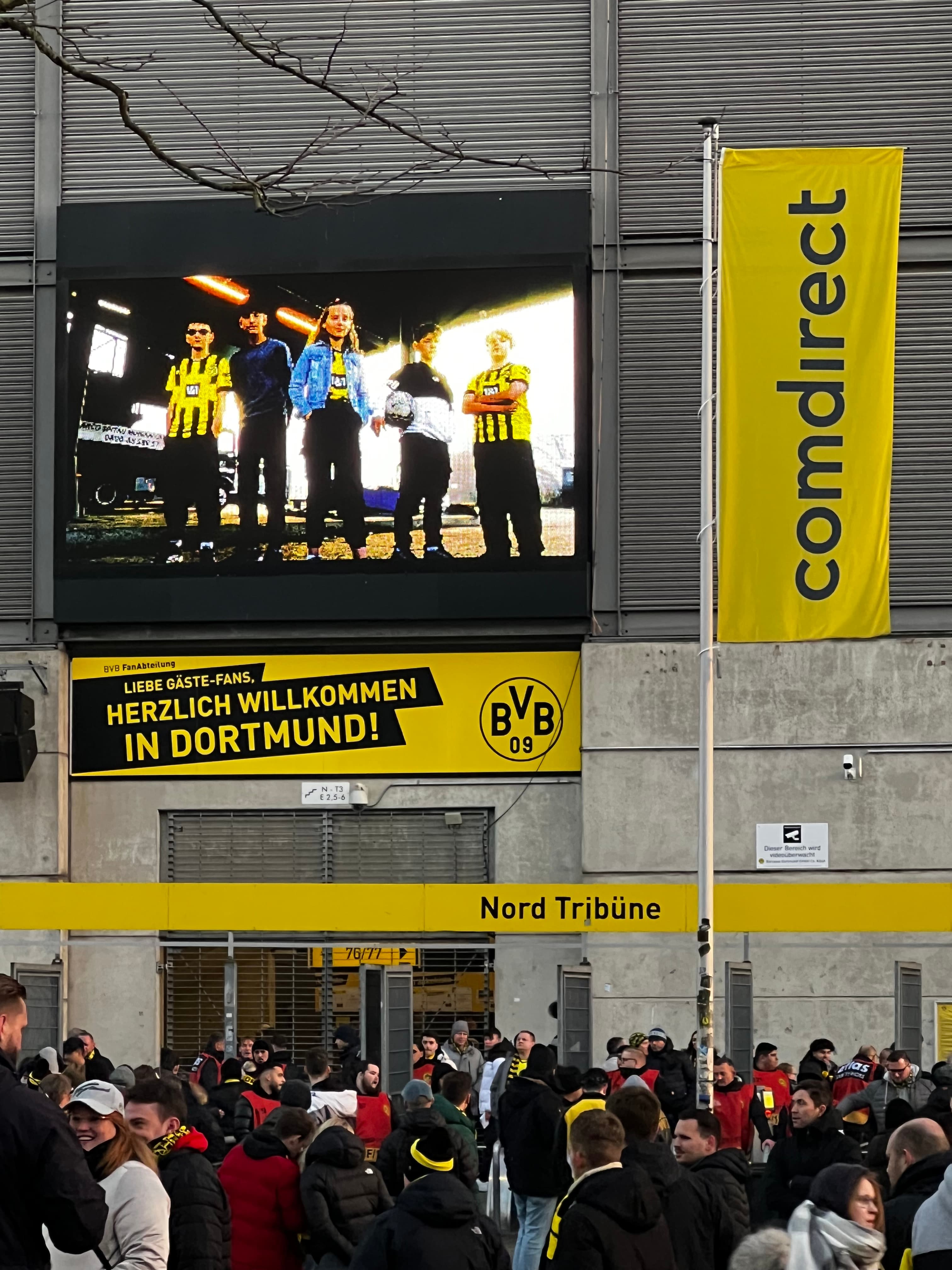 Outside view of Signa Iduna Park during match day